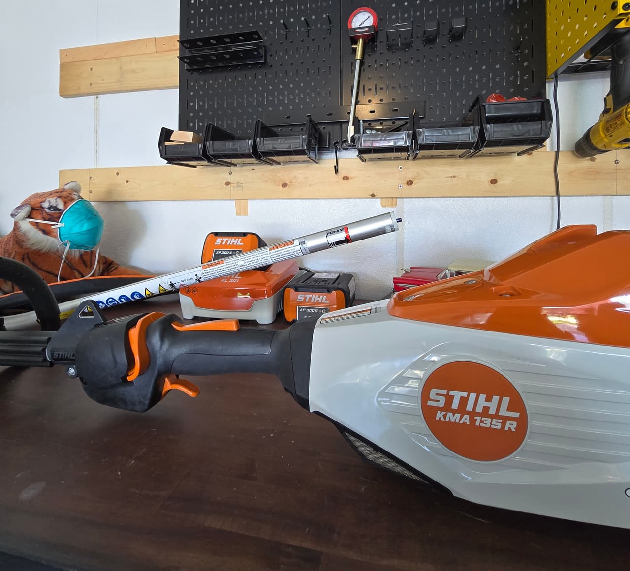STIHL KombiMotor KMA 135 R Multitool Power Head