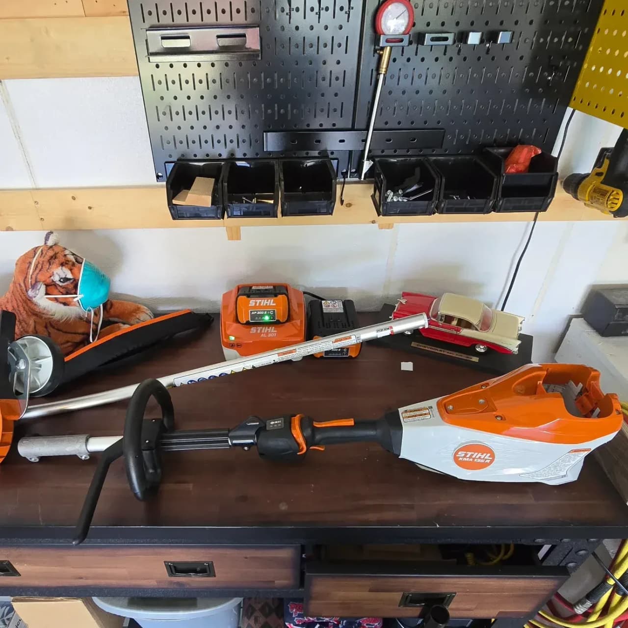 STIHL KombiMotor KMA 135 R Multitool Power Head