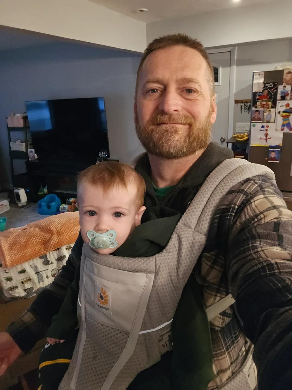 Ergobaby Alta Hip Seat Baby Carrier